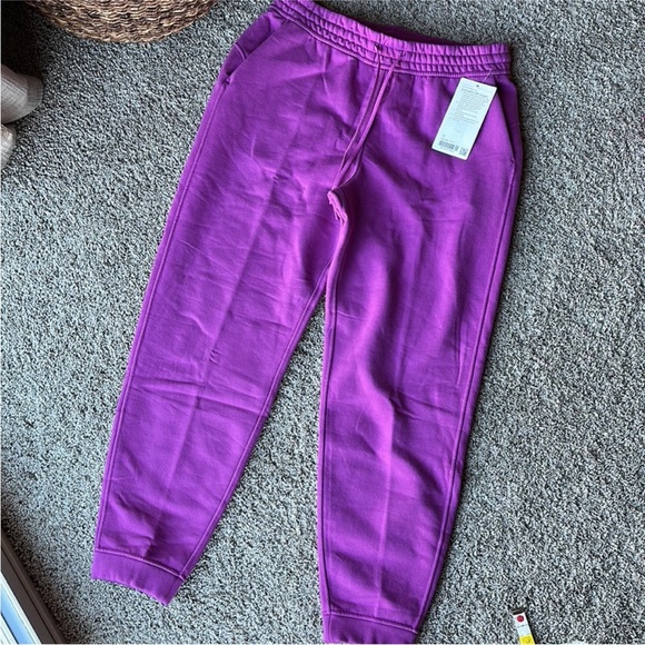 Lululemon Loungeful High-Rise Jogger *Full Length